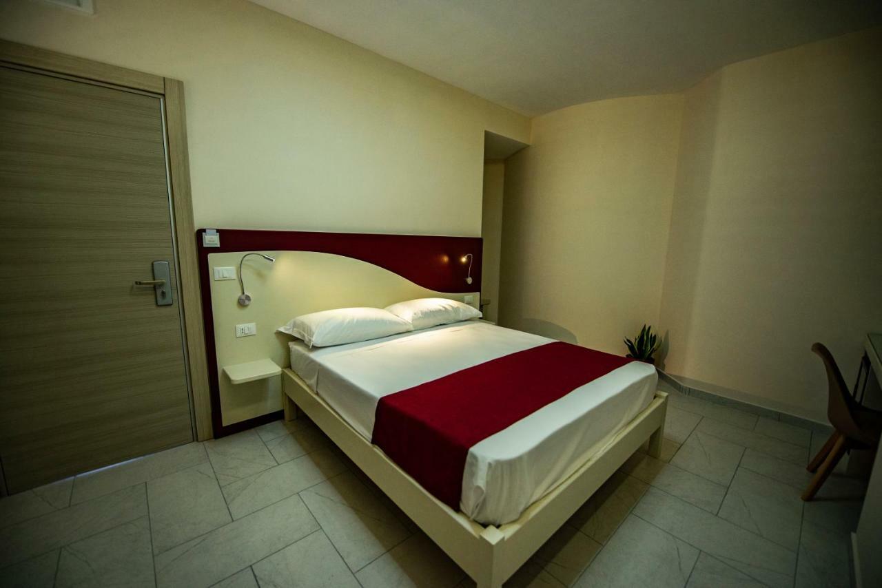 Aether Suites Tropea - Free Private Parking Exteriör bild