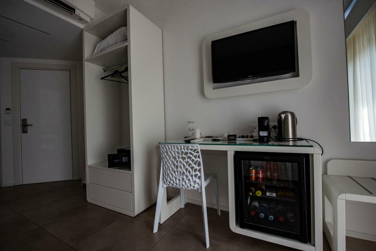 Aether Suites Tropea - Free Private Parking Exteriör bild