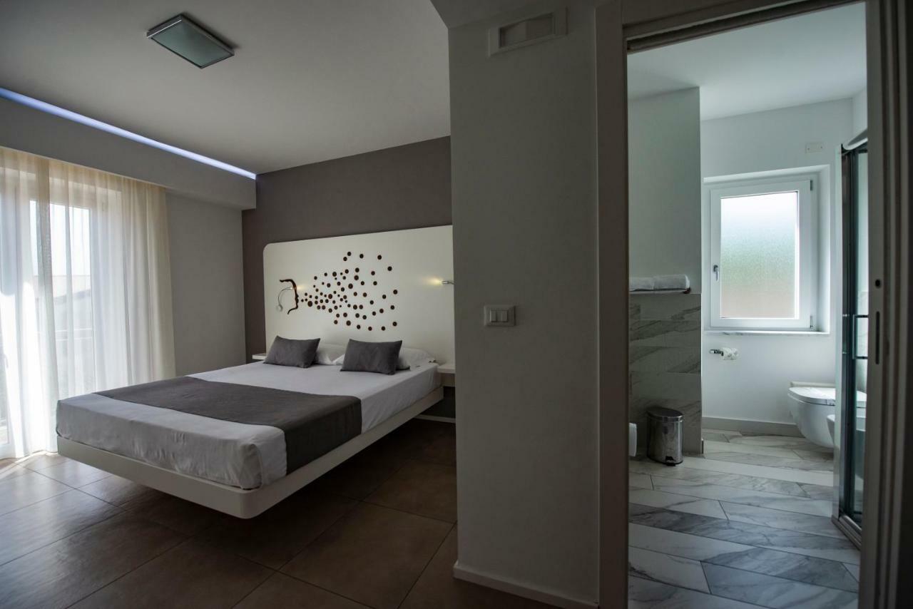 Aether Suites Tropea - Free Private Parking Exteriör bild